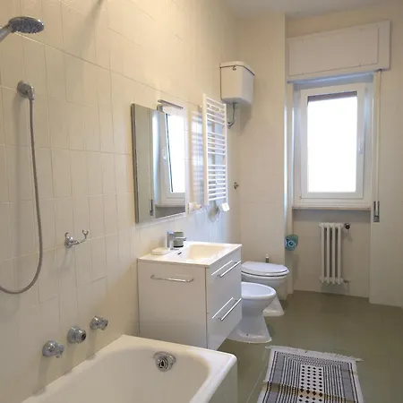 Beachside Flat * Bari