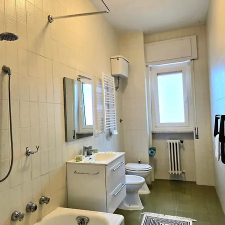 Beachside Flat Апартаменты *