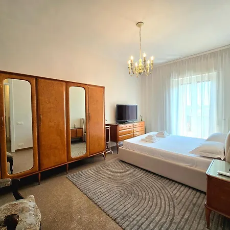 Beachside Flat Appartamento *